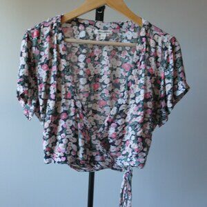 Billabong  L Wrap around Tie Floral Short Sleeve Shirt